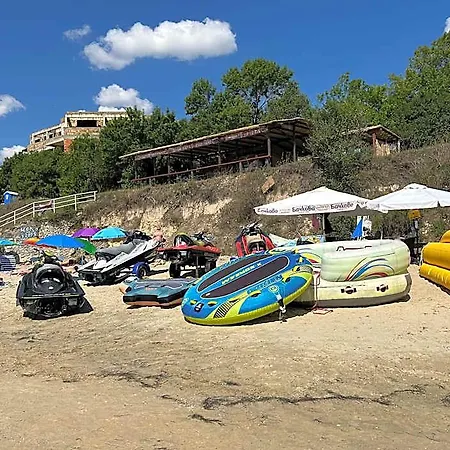 Panorama-chantall- Izba Family Nesebar
