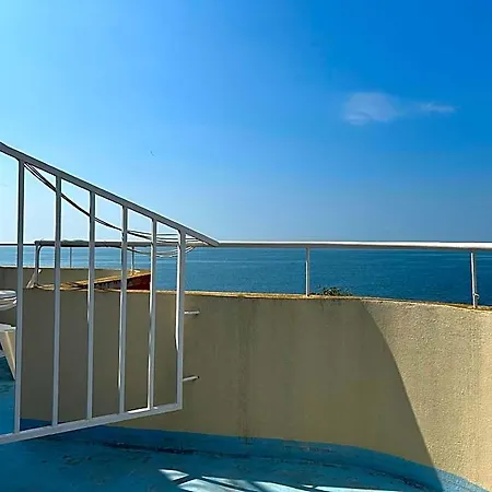 Hotel Panorama-chantall- Izba Family Nesebar